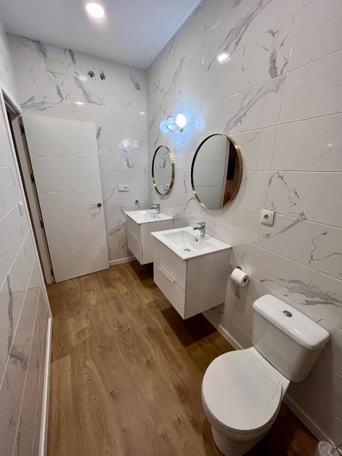 Gatu Premium Villa La Pepa, Preferente Mayores De 25 Anos Y Familias กาดิซ ภายนอก รูปภาพ