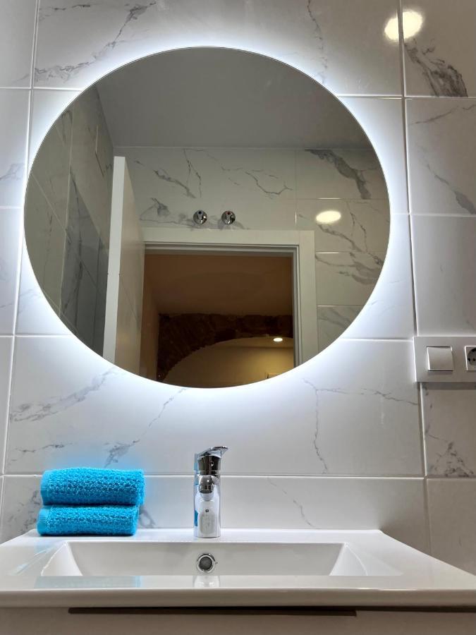 Gatu Premium Villa La Pepa, Preferente Mayores De 25 Anos Y Familias กาดิซ ภายนอก รูปภาพ
