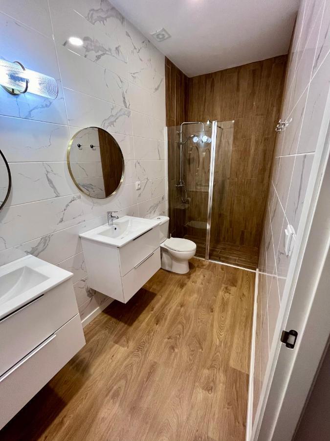 Gatu Premium Villa La Pepa, Preferente Mayores De 25 Anos Y Familias กาดิซ ภายนอก รูปภาพ